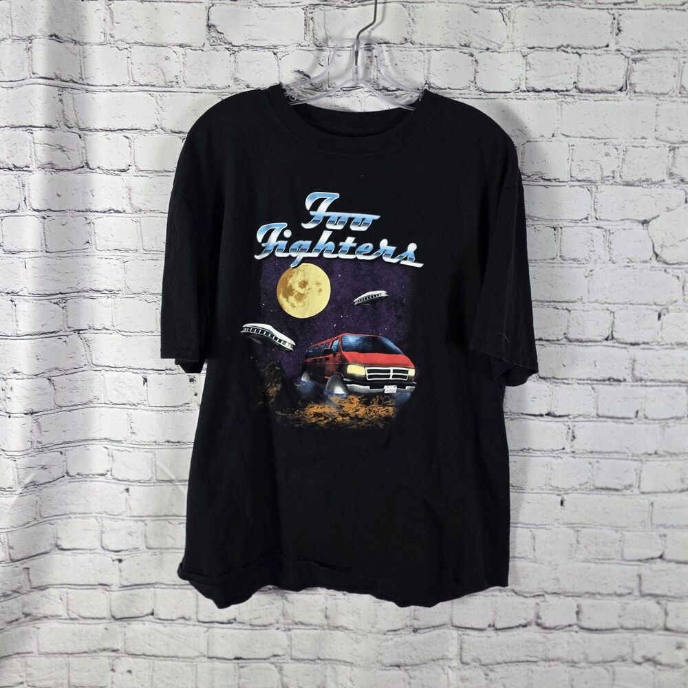 Foo Fighters Graphic Tee Black Van Moon UFOs Vintage Style 90s